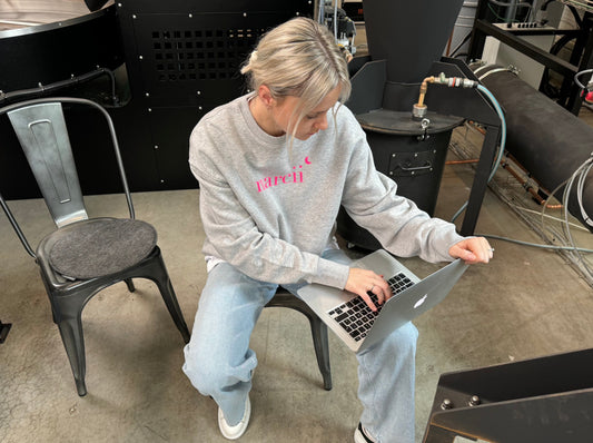 SWEATER ADULT CLOUD-NEON
