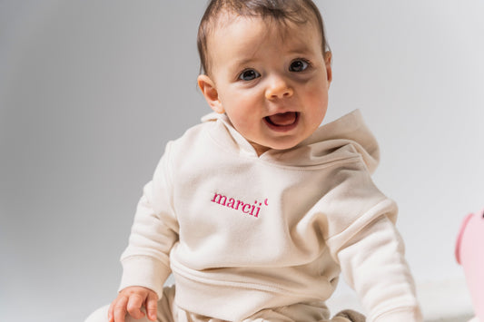 Nachhaltige Baby-Basics: Hoodie und Sweater aus Bio-Baumwolle von marcii